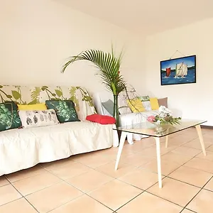 Spacieux Appartement: Et Piscine à Proximité Appartement